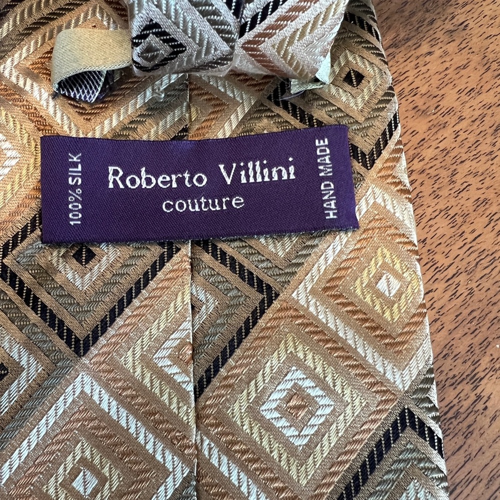 Roberto Villini Couture 100% Silk Geometric Patterned Tie - Picture 5 of 5